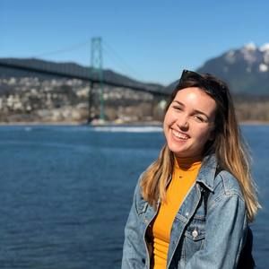 Meet your Posher, Natalie